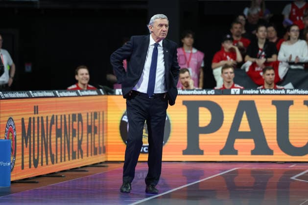 Svetislav Pesic (FC Bayern Basketball, Chef-Trainer), GER, FC Bayern Basketball vs. EWE Baskets Oldenburg, Basketball, easycredit Basketball Bundesliga, 34. Spieltag, Saison 2025 2026, 10.05.2026, GER, FC Bayern Basketball vs. EWE Baskets Oldenburg, Basketball, easycredit Basketball Bundesliga, 34. Spieltag, Saison 2025 2026, 10.05.2026 Muenchen Copyright: xEibner-Pressefoto JennixMaulx EP_JML