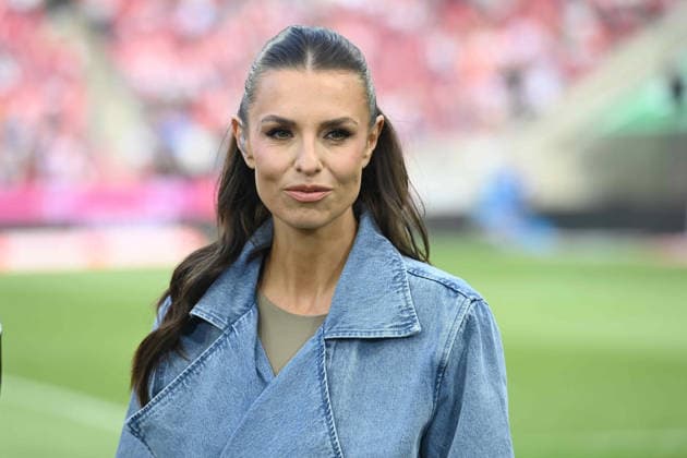 Laura WONTORRA, DAZN-Moderatorin, Portraet, Portrait, Porträt, Einzelbild, angeschnittenes Einzelmotiv, Fussball 1. Bundesliga, 33. Spieltag, matchday33, 1. FC Koeln (K) - 1. FC Heidenheim 1-3 am 10.05.2026 in Koeln Deutschland. DFL regulations prohibit any use of photographs as image sequences and or quasi-video Â