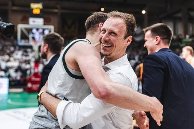 Jacques Schneider (Gladiators Trier) jubelt, Vet Concept Gladiators Trier vs Rostock Seawolves, Basketball, easyCredit BBL, Play Ins, Saison 2025 2026, 14.05.2026 Vet Concept Gladiators Trier vs Rostock Seawolves, Basketball, easyCredit BBL, Play Ins, Saison 2025 2026, 14.05.2026 Copyright: xEibner-Pressefoto AlexanderxNeisx EP_ANS