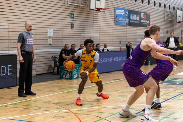 Charles Tyorne Harris Jr. (Bozic Estriche Knights Kirchheim, 03) GER, Bozic Estriche Knights Kirchheim vs. BG Goettingen, BARMER 2. Basketball Bundesliga, Playoffs Spiel 4, Saison 2025 2026, 14.05.2026 GER, Bozic Estriche Knights Kirchheim vs. BG Goettingen, BARMER 2. Basketball Bundesliga, Playoffs Spiel 4, Saison 2025 2026, 14.05.2026 Goeppingen Copyright: xEibner-Pressefoto NinaxSanderx EP_NSR