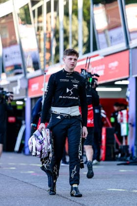 Taylor Barnard (DS Penske, 77) erstes freies Training Free Practice 1, ABB FIA Formula E World Championship, WM, Weltmeisterschaft Monaco e-Prix 2026, Monte Carlo, Saison 12 2025 26, Runde 9, 16.05.2026, ABB FIA Formula E World Championship, Monaco e-Prix 2026, Monte Carlo, Saison 12 2025 26, Runde 9, 16.05.2026 Monte Carlo Copyright: xEibner-Pressefoto LauraxRoemerx EP_LRR