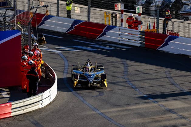 Taylor Barnard (DS Penske, 77) erstes freies Training Free Practice 1, ABB FIA Formula E World Championship, WM, Weltmeisterschaft Monaco e-Prix 2026, Monte Carlo, Saison 12 2025 26, Runde 9, 16.05.2026, ABB FIA Formula E World Championship, Monaco e-Prix 2026, Monte Carlo, Saison 12 2025 26, Runde 9, 16.05.2026 Monte Carlo Copyright: xEibner-Pressefoto LauraxRoemerx EP_LRR