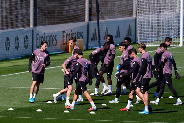 May 16, 2026, Valdebebas, Madrid, Spain: Alvaro Carreras during the training day of Real Madrid ahead the Spanish League, LaLiga EA Sports, football match against Sevilla FC at Ciudad Deportiva Real Madrid on May 16, 2026, in Valdebebas, Madrid, Spain. Real Madrid Training Session - Laliga Ea Sports - ZUMAa181 20260516_zaa_a181_067 Copyright: xDennisxAgyemanx