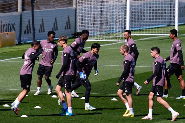 May 16, 2026, Valdebebas, Madrid, Spain: Eduardo Camavinga and Vinicius Junior during the training day of Real Madrid ahead the Spanish League, LaLiga EA Sports, football match against Sevilla FC at Ciudad Deportiva Real Madrid on May 16, 2026, in Valdebebas, Madrid, Spain. Real Madrid Training Session - Laliga Ea Sports - ZUMAa181 20260516_zaa_a181_076 Copyright: xDennisxAgyemanx