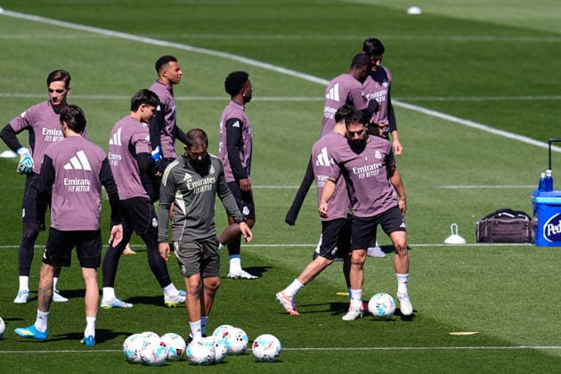 May 16, 2026, Valdebebas, Madrid, Spain: Daniel Carvajal during the training day of Real Madrid ahead the Spanish League, LaLiga EA Sports, football match against Sevilla FC at Ciudad Deportiva Real Madrid on May 16, 2026, in Valdebebas, Madrid, Spain. Valdebebas Spain - ZUMAa181 20260516_zaa_a181_063 Copyright: xDennisxAgyemanx