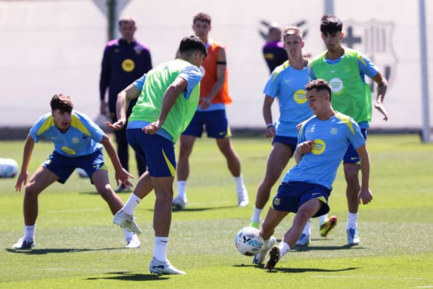 May 16, 2026, Sant Joan Despi, Barcelona, SPAIN: Marc Casado during the training day of FC Barcelona, Barca ahead the Spanish League, Laliga EA Sports, football match against Real Betis at Ciudad Esportiva Joan Gamper on May 16, 2026 in Sant Joan Despi, Barcelona, Spain. Sant Joan Despi SPAIN - ZUMAa181 20260516_zaa_a181_107 Copyright: xJavierxBorregox