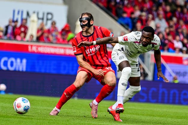 GER, 1. FBL, 1. FC Heidenheim vs 1. FSV Mainz 05 16.05.2026, Voith-Arena, Heidenheim, GER, 1. FBL, 1. FC Heidenheim vs 1. FSV Mainz 05, im Bild Jonas Föhrenbach Foehrenbach (Heidenheim, 19), Sheraldo Becker (Mainz, 23)