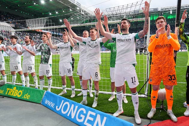 16.05.2026, xydrx, Herren, Fußball, 1.Bundesliga, Borussia Mönchengladbach - TSG 1899 Hoffenheim, Saison 2025 2026, Borussia-Park: Giovanni Reyna (Borussia Mönchengladbach, 13) Joe Scally (Borussia Mönchengladbach, 29) Florian Neuhaus (Borussia Mönchengladbach, 10) Philipp Sander (Borussia Mönchengladbach, 16) Yannik Engelhardt (Borussia Mönchengladbach, 6) Tim Kleindienst (Borussia Mönchengladbach, 11) Moritz Nicolas (Borussia Mönchengladbach, 33) bejubeln den Sieg DFB regulations prohibit any use of photographs as image sequences and or quasi-video. Copyright: HMBxMedia YannisxDreimann