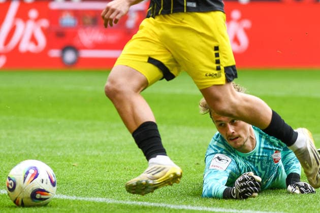 Lars Gindorf (Alemannia Aachen, 23) rechts, erzielt das Tor zum 1:0, Treffer, Torerfolg, Action, Aktion, Spielszene, 16.05.2026, Aachen (Deutschland), Fussball, 3. Liga, TSV Alemannia Aachen - TSV Havelse, Fussball, 3. Liga, TSV Alemannia Aachen - TSV Havelse, DFB DFL REGULATIONS PROHIBIT ANY USE OF PHOTOGRAPHS AS IMAGE SEQUENCES AND OR QUASI-VIDEO.