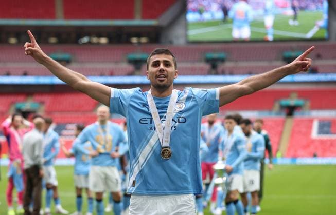 . - Chelsea v Manchester City, The Emirates FA Cup Final 2026, Wembley Stadium, London, England, 16th May 2026. Daniel Weir Crystal Pix Rodri of Manchester City celebrates after winning The Emirates FA Cup Final 2026. - Chelsea v Manchester City, The Emirates FA Cup Final 2026, Wembley Stadium, London, England, 16th May 2026. Daniel Weir Crystal Pix London Wembley Stadium England Copyright: xDanielxWeirx CP_Chelsea_Manchester_City_160526_DW32