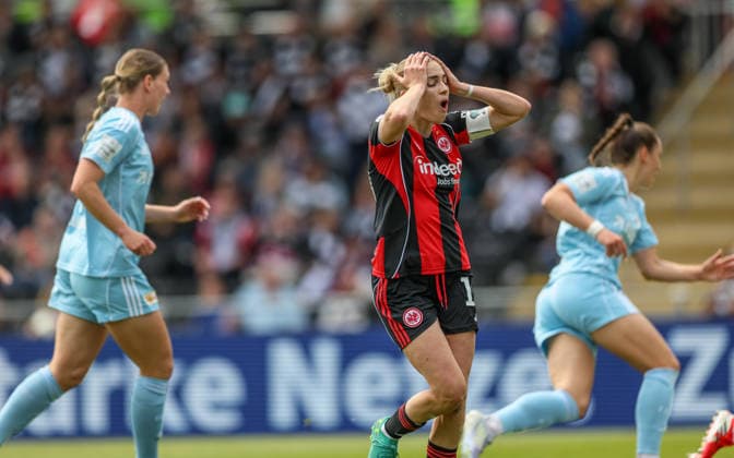 GER, Frankfurt, Eintracht Frankfurt vs Union Berlin, Google Pixel Bundesliga, Fussball, DFB, Spielzeit 2025 2026, Stadion am Brentanobad, 26. Spieltag im Bild: Enttäuschung und Frust, Emotionen bei Laura Freigang (Eintracht Frankfurt Frauen 10), Torchance DFB DFL REGULATIONS PROHIBIT ANY USE OF PHOTOGRAPHS AS IMAGE SEQUENCES AND OR QUASI-VIDEO, 17.05.2026 Copyright: HMBxMedia HendrikxHamelau