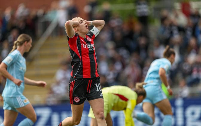 GER, Frankfurt, Eintracht Frankfurt vs Union Berlin, Google Pixel Bundesliga, Fussball, DFB, Spielzeit 2025 2026, Stadion am Brentanobad, 26. Spieltag im Bild: Enttäuschung und Frust, Emotionen bei Laura Freigang (Eintracht Frankfurt Frauen 10), Torchance DFB DFL REGULATIONS PROHIBIT ANY USE OF PHOTOGRAPHS AS IMAGE SEQUENCES AND OR QUASI-VIDEO, 17.05.2026 Copyright: HMBxMedia HendrikxHamelau