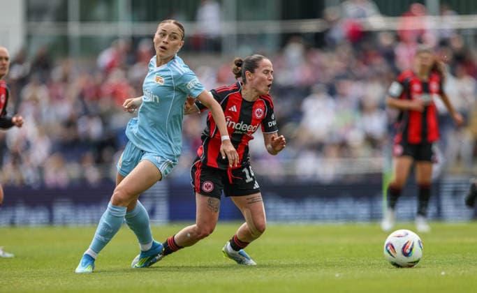 GER, Frankfurt, Eintracht Frankfurt vs Union Berlin, Google Pixel Bundesliga, Fussball, DFB, Spielzeit 2025 2026, Stadion am Brentanobad, 26. Spieltag im Bild v.l.: Lia Kamber (Union Berlin 41), Geraldine Reuteler (Eintracht Frankfurt Frauen 14) DFB DFL REGULATIONS PROHIBIT ANY USE OF PHOTOGRAPHS AS IMAGE SEQUENCES AND OR QUASI-VIDEO, 17.05.2026 Copyright: HMBxMedia HendrikxHamelau