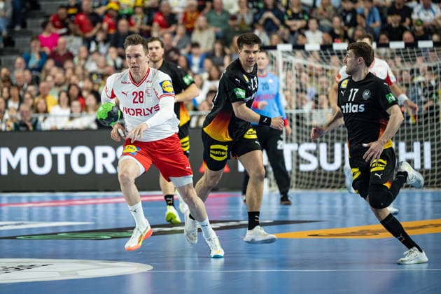Mens Handball international match, Länderspiel, Nationalmannschaft Germany - Denmark. May 17, 2026 Lasse Andersson (Denmark, 28), Renars Uscins (Germany Deutschland, 23), Lukas Zerbe (Germany Deutschland, 17), ; Mens Handball International Match, Germany - Denmark. May 17, 2026 Copyright: xBEAUTIFULxSPORTS Erlhofx