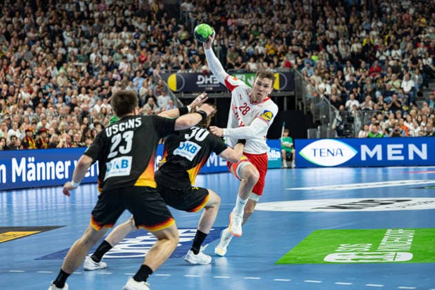 Mens Handball international match, Länderspiel, Nationalmannschaft Germany - Denmark. May 17, 2026 Renars Uscins (Germany Deutschland, 23), Tom Kiesler (Germany Deutschland, 30), Lasse Andersson (Denmark, 28), ; Mens Handball International Match, Germany - Denmark. May 17, 2026 Copyright: xBEAUTIFULxSPORTS Erlhofx