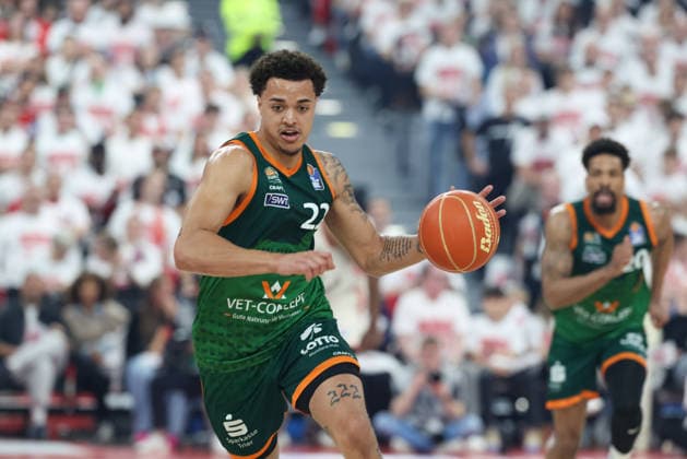 Nolan Adekunle (Vet Concept Gladiators Trier, 22) mit Ball, GER, FC Bayern Basketball vs. Vet Concept Gladiators Trier, Basketball, easycredit Basketball Bundesliga, Playoffs, Viertelfinale Saison 2025 2026, 17.05.2026, GER, FC Bayern Basketball vs. Vet Concept Gladiators Trier, Basketball, easycredit Basketball Bundesliga, Playoffs, Viertelfinale Saison 2025 2026, 17.05.2026 Muenchen Copyright: xEibner-Pressefoto JennixMaulx EP_JML