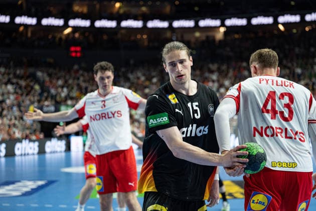 Mens Handball international match, Länderspiel, Nationalmannschaft Germany - Denmark. May 17, 2026 Niclas Kirkelokke (Denmark, 3), Juri Knorr (Germany Deutschland, 15), Simon Pytlick (Denmark, 43), ; Mens Handball International Match, Germany - Denmark. May 17, 2026 Copyright: xBEAUTIFULxSPORTS Erlhofx