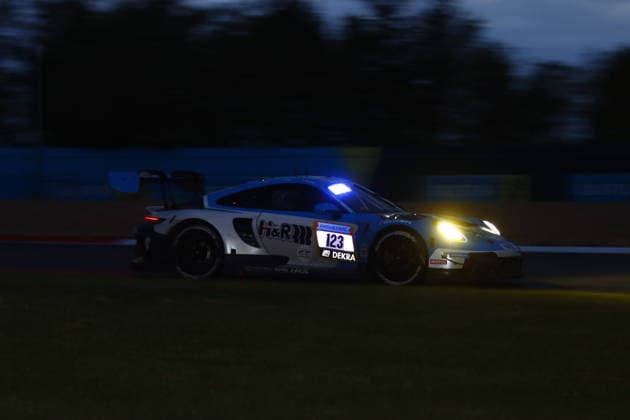 RECORD DATE NOT STATED Nachtaufnahme 123 Martin Rump (EST) Ben Buenagel (Bonn GER) Alexander Brundle (GBR), Porsche 911 GT3 R Evo2, Team: Mühlner Motorsport powered by H&R (BEL) GER, Motorsport, 54. ADAC Ravenol 24H-Rennen Nuerburgring 2025, Rennen, Nuerburg, 17.05.2026 GER, Motorsport, 54. ADAC Ravenol 24H-Rennen Nuerburgring 2025, Rennen, Nuerburg, 17.05.2026 Nuerburg Copyright: xEibner-Pressefoto JuergenxAugstx EP_JAT