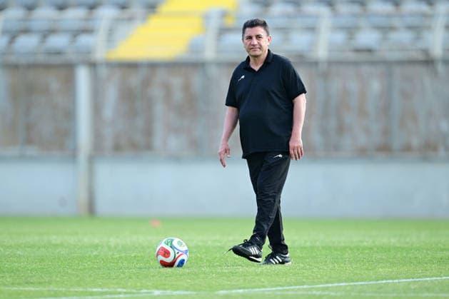 Iranian national football team s training ANTALYA, TURKIYE - MAY 20: Amir Ghalenoei leads the training of Iran s national football team ahead of the 2026 FIFA World Cup, WM, Weltmeisterschaft, Fussball which will be held in the United States, Canada and Mexico, in Antalya, Turkiye on May 20, 2026. The team held an evening training session at the Titanic Sports Complex under head coach Amir Ghalenoei. In the mostly media-open session, players carried out warm-up exercises followed by coordination, agility, and small-sided passing drills. Orhan Cicek Anadolu Antalya Turkey. Editorial use only. Please get in touch for any other usage. Copyright: x2026xAnadoluxOrhanxCicekx