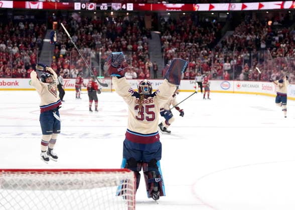 May 20, 2026, Ottawa, On, CANADA: Montreal Victoire goaltender Ann-Renee Desbiens (35) and Abby Roque, left, celebrate the team s championship win at the end of third period game 4 PWHL Walter Cup final hockey action in Ottawa, on Wednesday, May 20, 2026. Canada News - May 20, 2026 - ZUMAc35_ 20260520_zaf_c35_124 Copyright: xJustinxTangx