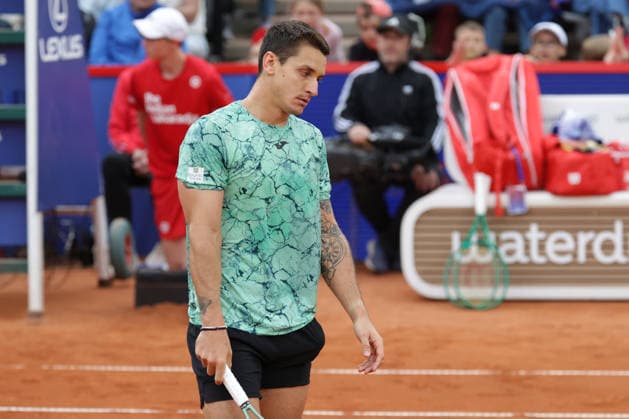 2026.05.21, xFSx, Bitpanda Open Hamburg ATP500, viertelfinale, Herren-Tennistunier in Hamburg , Am Rothembaum in Hamburg , Camilo Ugo Carabelli (ARG) enttaeuscht, enttaeusch schauend, dissapointed, traurig, frustriert, frust, gefrustet Copyright: HMBxMedia FernandoxSoares