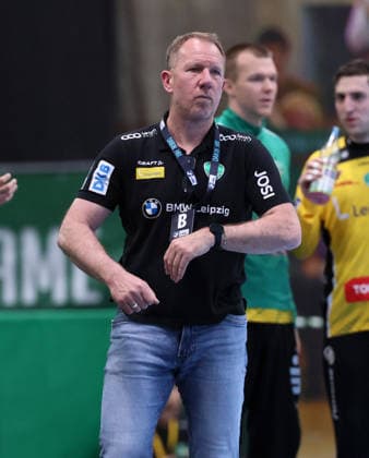 Leipzig, 21.05.2026, Arena Leipzig, Handball, Bundesliga, 32.Spieltag , SC DHfK Leipzig vs. MT Melsungen , Im Bild; Trainer Frank Carstens, DHfK Leipzig. , Nur zur redaktionellen Nutzung. Only editorial use. , DHB HBL regulations prohibit any use of photographs as image sequences and or quasi-video. ,