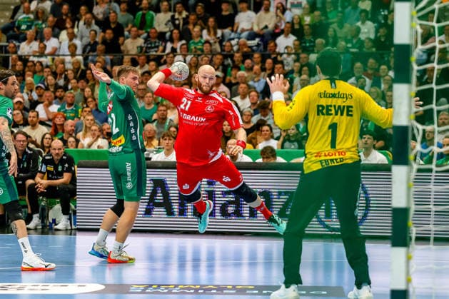 Arnar Freyr Arnarsson (MT Melsungen, 21) wirft den Ball, SC DHfK Leipzig vs MT Melsungen, Handball, 1. Bundesliga, 32. Spieltag, Saison 2025 2026, 21.05.2026, SC DHfK Leipzig vs MT Meslungen, Handball, 1. Bundesliga, 32. Spieltag, Saison 2025 2026, 21.05.2026 Leipzig Copyright: xEibner-Pressefoto LauraxRoemerx EP_LRR