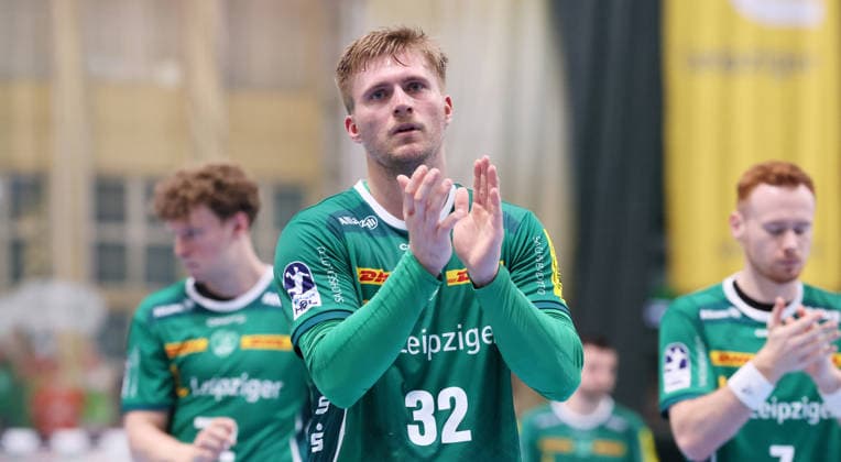 Leipzig, 21.05.2026, Arena Leipzig, Handball, Bundesliga, 32.Spieltag , SC DHfK Leipzig vs. MT Melsungen 27:33 (12:13), Im Bild; Enttäuschung bei Leipzig. Franz Semper (32, Leipzig). , Nur zur redaktionellen Nutzung. Only editorial use. , DHB HBL regulations prohibit any use of photographs as image sequences and or quasi-video. ,