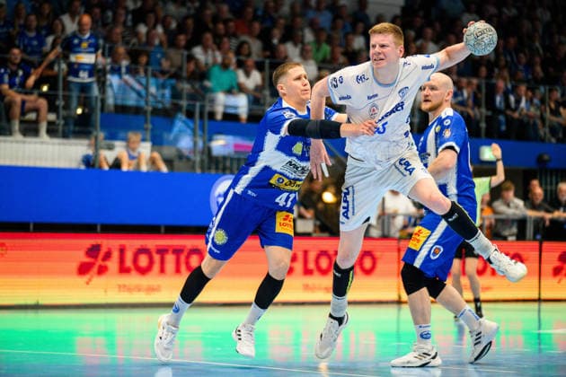 Niels Gerardus Versteijnen (TBV Lemgo Lippe, 25), Vukasin Antonijevic (ThSV Eisenach, 41) GER, ThSV Eisenach gegen TBV Lemgo Lippe, 1. Daikin Handballbundesliga, Handball, 32.Spieltag, Saison 2025 2026, 22.05.2026 GER, ThSV Eisenach gegen TBV Lemgo Lippe, 1. Daikin Handballbundesliga, Handball, 32.Spieltag, Saison 2025 2026, 22.05.2026 Eisenach Copyright: xEibner-Pressefoto MartinxHerbstx EP_MHT