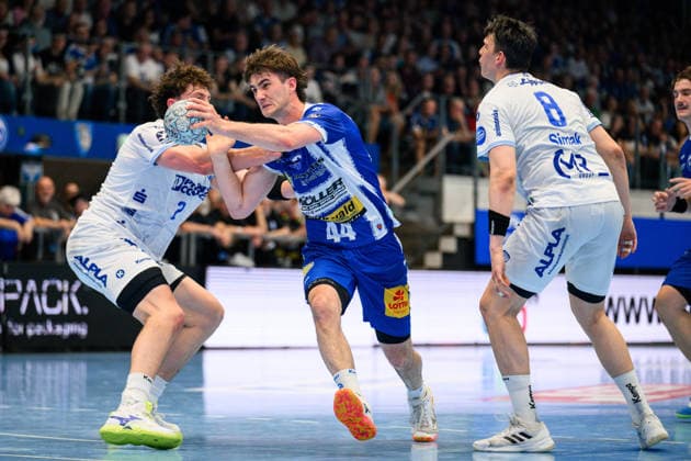 Joel Willecke (TBV Lemgo Lippe, 24), Stephan Seitz (ThSV Eisenach, 44), Frederik Simak (TBV Lemgo Lippe, 08) GER, ThSV Eisenach gegen TBV Lemgo Lippe, 1. Daikin Handballbundesliga, Handball, 32.Spieltag, Saison 2025 2026, 22.05.2026 GER, ThSV Eisenach gegen TBV Lemgo Lippe, 1. Daikin Handballbundesliga, Handball, 32.Spieltag, Saison 2025 2026, 22.05.2026 Eisenach Copyright: xEibner-Pressefoto MartinxHerbstx EP_MHT