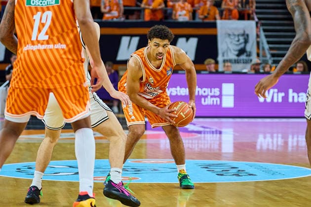 Mark Smith (ratiopharm ulm, 13) GER, ratiopharm ulm vs. Bamberg Baskets, Basketball, Playoffs, Viertelfinale, 3. Spiel, EasyCredit BBL, Spielzeit 2025 2026, 23.05.2026 GER, ratiopharm ulm vs. Bamberg Baskets, Basketball, Playoffs, Viertelfinale, 3. Spiel, EasyCredit BBL, Spielzeit 2025 2026, 23.05.2026 Neu-Ulm Copyright: xEibner-Pressefoto GeraldxOelze-dexStoppanyx EP_ODS