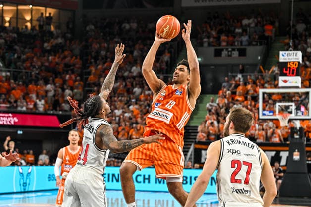 GER, BBL, Playoffs, ratiopharm Ulm vs BMA365 Bamberg Baskets 23.05.2026, ratiopharm arena, Neu-Ulm, GER, BBL, Playoffs, ratiopharm Ulm vs BMA365 Bamberg Baskets, im Bild Mark Smith (Ulm, 13)