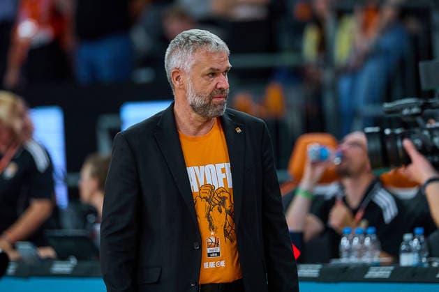 Andreas Oettel (ratiopharm ulm, Geschaeftsfuehrer) nachdenklich GER, ratiopharm ulm vs. Bamberg Baskets, Basketball, Playoffs, Viertelfinale, 3. Spiel, EasyCredit BBL, Spielzeit 2025 2026, 23.05.2026 GER, ratiopharm ulm vs. Bamberg Baskets, Basketball, Playoffs, Viertelfinale, 3. Spiel, EasyCredit BBL, Spielzeit 2025 2026, 23.05.2026 Neu-Ulm Copyright: xEibner-Pressefoto GeraldxOelze-dexStoppanyx EP_ODS