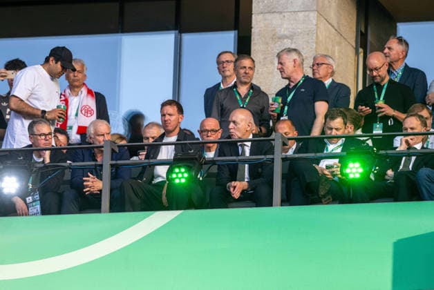 Fußball, Herren, Saison 2025 2026, 83. DFB-Pokal-Finale, FC Bayern München - VfB Stuttgart, v.l. Geschäftsführer Andreas Rettig (Deutscher Fußball-Bund), Direktor Nationalmannschaft Rudi Völler (Deutscher Fußball-Bund), Trainer Bundestrainer Julian Nagelsmann (Deutschland), DFB-Präsident Bernd Neuendorf (Deutscher Fußball-Bund), Finanzminister und Stellvertreter von Kanzler Friedrich Merz Lars Klingbeil, 1. Vizepräsident Hans-Joachim Watzke (Deutscher Fußball-Bund) auf der Tribüne, 23.05. 2026, Copyright: xMatthiasxKochx