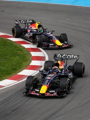 F1 - CANADIAN GRAND PRIX 2026 03 VERSTAPPEN Max (nld), Red Bull Racing Ford RB22, action 06 HADJAR Isack (fra), Red Bull Racing Ford RB22, action during the Formula 1 Grand Prix du Canada 2026, 5th round of the 2026 Formula One World Championship, WM, Weltmeisterschaft from May 22 to 24, 2026 on the Circuit Gilles Villeneuve, in Montrà al, Canada - Montrà alCanada Copyright: xXavixBonillax