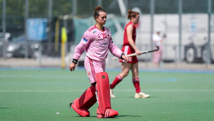 Lisa Höllriegl (Torhüterin, Torwart, KTHC, 23), Spielerin, Spielerinnen von Rot-Weiss Köln (KTHC), Aktion, Action, Spielszene, enttäuscht schauend, Enttäuschung, Frustration, disappointed, pessimistisch, 24.05.2026, Mannheim (Deutschland), Hockey, Deutsche Meisterschaft, Viertelfinale 3, Damen, Mannheimer HC - Rot-Weiss Köln