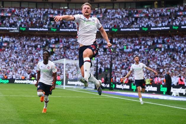Sam Dalby of Bolton Wanderers celebrates scoring to make it 3-1 Bolton Wanderers v Stockport County, EFL Sky Bet League One, Play-Off Final, Football, Wembley Stadium, London, UK - 24 May 2026London Wembley Stadium United Kingdom EDITORIAL USE ONLY No use with unauthorised audio, video, data, fixture lists, club league logos or live services. Online in-match use limited to 120 images, no video emulation. No use in betting, games or single club league player publications. Copyright: xPaulxCurrie Shutterstockx 16889803ef