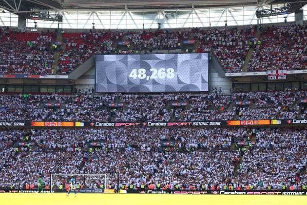 Attendance on the Internal Big Screen Bolton Wanderers v Stockport County, EFL Sky Bet League One, Play-Off Final, Football, Wembley Stadium, London, UK - 24 May 2026London Wembley Stadium United Kingdom EDITORIAL USE ONLY No use with unauthorised audio, video, data, fixture lists, club league logos or live services. Online in-match use limited to 120 images, no video emulation. No use in betting, games or single club league player publications. Copyright: xJamesxMarsh Shutterstockx 16889809cj