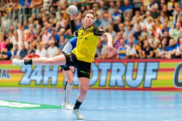 Alina Grijseels (Borussia Dortmund, 04) fuehrt einen Siebenmeter aus GER, HSG Blomberg-Lippe vs. Borussia Dortmund, Handball, 1. Bundesliga Frauen, Play-Offs, Finale, Spiel 2, 24.05.2026 GER, HSG Blomberg-Lippe vs. Borussia Dortmund, Handball, 1. Bundesliga Frauen, Play-Offs, Finale, Spiel 2, 24.05.2026 Blomberg Copyright: xEibner-Pressefoto JanxRollingerx EP_JSK