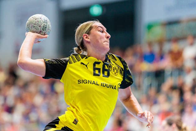 Dana Bleckmann (Borussia Dortmund, 66) im Torwurf GER, HSG Blomberg-Lippe vs. Borussia Dortmund, Handball, 1. Bundesliga Frauen, Play-Offs, Finale, Spiel 2, 24.05.2026 GER, HSG Blomberg-Lippe vs. Borussia Dortmund, Handball, 1. Bundesliga Frauen, Play-Offs, Finale, Spiel 2, 24.05.2026 Blomberg Copyright: xEibner-Pressefoto JanxRollingerx EP_JSK