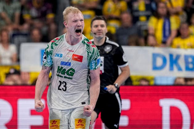 Torschütze Magnus Saugstrup (SCM, 23), Spieler vom SC Magdeburg, jubelt über ein Tor, Jubel, jubeln, Torjubel, Torerfolg, celebrate the goal, goal, celebration, jubelt ueber das Tor, Freuen, Freude, freut sich, optimistisch, positiv, Spielszene, Highlight, Einzelbild, Einzelfoto, Aktion, Action, 24.05.2026, Mannheim (Deutschland), Handball, Bundesliga, Rhein-Neckar Löwen - SC Magdeburg