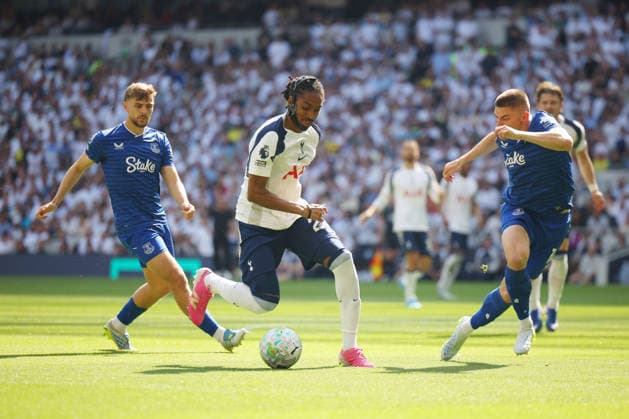 Djed Spence of Tottenham Hotspur is challenged by Vitaliy Mykolenko of Everton and Kiernan Dewsbury-Hall of Everton Tottenham Hotspur v Everton, Premier League, Football, Tottenham Hotspur Stadium, London, UK - 24 May 2026London Tottenham Hotspur Stadium United Kingdom EDITORIAL USE ONLY No use with unauthorised audio, video, data, fixture lists, club league logos or live services. Online in-match use limited to 120 images, no video emulation. No use in betting, games or single club league player publications. Copyright: xWillxCooper Shutterstockx 16889865p