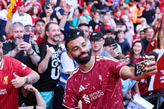 Liverpool s Mo Salah has a selfie with fans after the match Liverpool v Brentford, Premier League, Football, Anfield, Liverpool, UK - 24 May 2026Liverpool Anfield United Kingdom EDITORIAL USE ONLY No use with unauthorised audio, video, data, fixture lists, club league logos or live services. Online in-match use limited to 120 images, no video emulation. No use in betting, games or single club league player publications. Copyright: xAlexxDodd Shutterstockx 16889846as