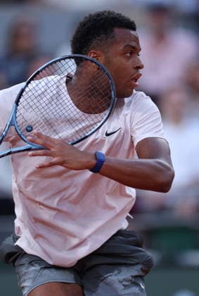 Giovanni Mpetshi Perricard of France in action French Open Tennis, Day One, Tennis, Roland Garros, Paris, France - 24 May 2026Paris Roland Garros France EDITORIAL USE ONLY No use with unauthorised audio, video, data, fixture lists, club league logos or live services. Online in-match use limited to 120 images, no video emulation. No use in betting, games or single club league player publications. Copyright: xEllaxLing Shutterstockx 16889886f