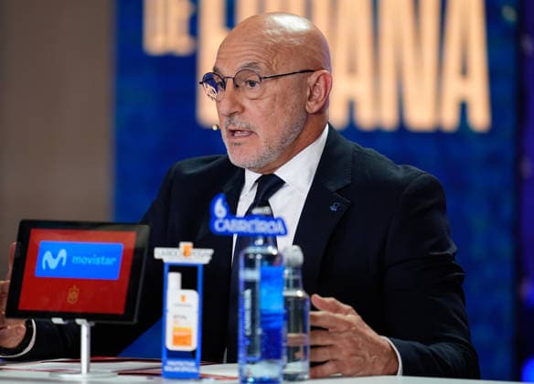 May 25, 2026, Madrid, Madrid, Spain: Luis de la Fuente, head coach of Spain, attends his press conference, PK, Pressekonferenz to announce the squad list for the World Cup 2026 at Edificio Telefonica on May 25, 2026, Madrid, Spain. Press Conference Luis De La Fuente - World Cup 2026 - ZUMAa181 20260525_zaa_a181_029 Copyright: xDennisxAgyemanx