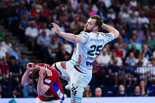 Wurf Tor Ludwig Jurmala Astroem (Frisch Auf Goeppingen, 25) GER, Handball Verein Hamburg vs. Frisch Auf Goeppingen, Handball, 1. Bundesliga, Spieltag 32, Saison 2025 2026, 25.05.2026 GER, Handball Sport Verein Hamburg vs. Frisch Auf Goeppingen, Handball, 1. Bundesliga, Spieltag 32, Saison 2025 2026, 25.05.2026 Hamburg Copyright: xEibner-Pressefoto MarcelxvonxFehrnx EP_MFN