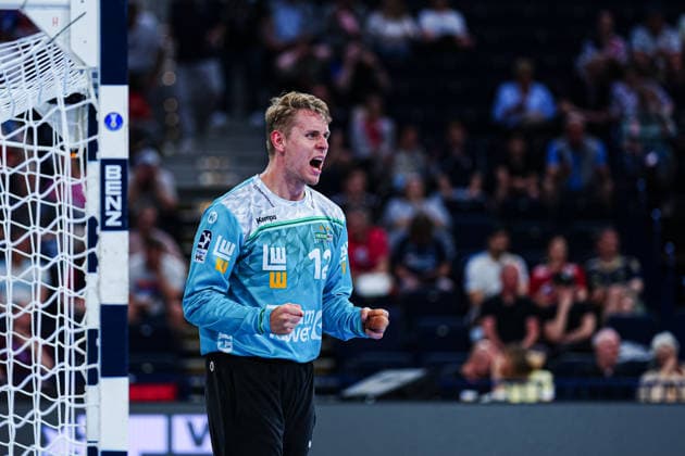 Jubel nach Parade Kristian Saeveras (Frisch Auf Goeppingen, 12) GER, Handball Verein Hamburg vs. Frisch Auf Goeppingen, Handball, 1. Bundesliga, Spieltag 32, Saison 2025 2026, 25.05.2026 GER, Handball Sport Verein Hamburg vs. Frisch Auf Goeppingen, Handball, 1. Bundesliga, Spieltag 32, Saison 2025 2026, 25.05.2026 Hamburg Copyright: xEibner-Pressefoto MarcelxvonxFehrnx EP_MFN