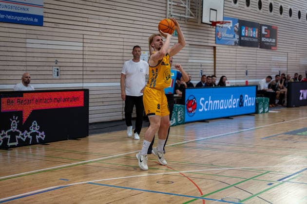 Lucas Mayer (Bozic Estriche Knights Kirchheim, 08) GER, Bozic Estriche Knights Kirchheim vs. Giessen 46ers, BARMER 2. Basketball Bundesliga, Playoffs Halbfinale Spiel 3, Saison 2025 2026, 26.05.2026 GER, Bozic Estriche Knights Kirchheim vs. Giessen 46ers, BARMER 2. Basketball Bundesliga, Playoffs Halbfinale Spiel 3, Saison 2025 2026, 26.05.2026 Goeppingen Copyright: xEibner-Pressefoto NinaxSanderx EP_NSR