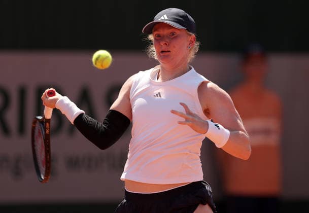 Francesca Jones of GB in action French Open Tennis, Day Four, Tennis, Roland Garros, Paris, France - 27 May 2026Paris Roland Garros France EDITORIAL USE ONLY No use with unauthorised audio, video, data, fixture lists, club league logos or live services. Online in-match use limited to 120 images, no video emulation. No use in betting, games or single club league player publications. Copyright: xEllaxLing Shutterstockx 16898262bq