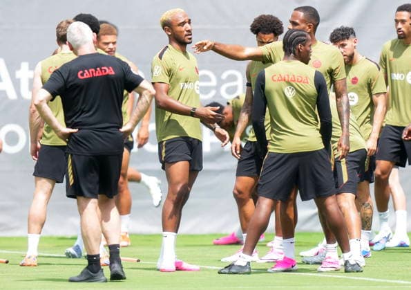 May 28, 2026, Charlotte, Nc, UNITED STATES: Canada defender Derek Cornelius, centre, warms up during team Canada World Cup roster selection camp in Charlotte, NC on Thursday, May 28, 2026. Canada News - May 28, 2026 - ZUMAc35_ 20260528_zaf_c35_082 Copyright: xNathanxDenettex
